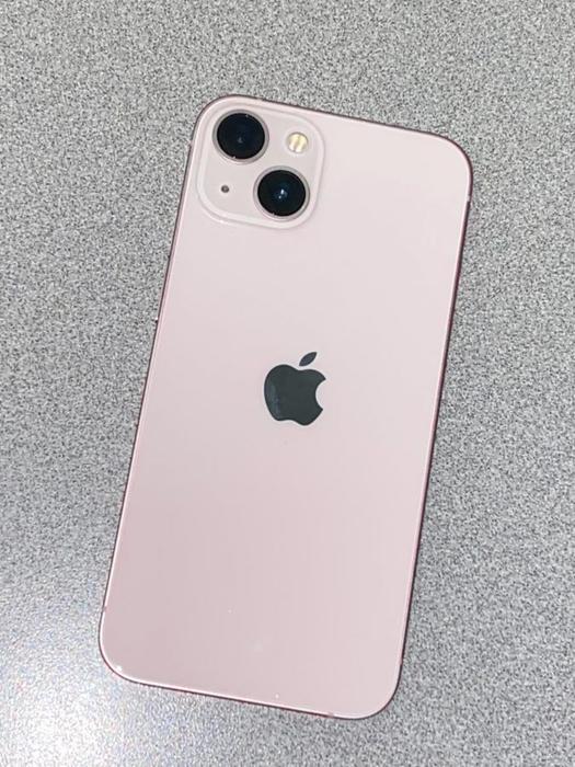 iPhone 13