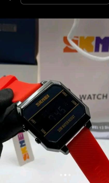 SKMEI Digital Sports Watch