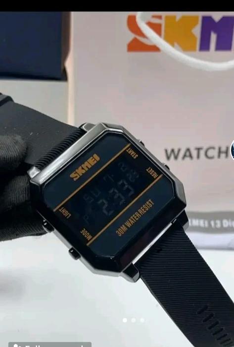 SKMEI Digital Sports Watch